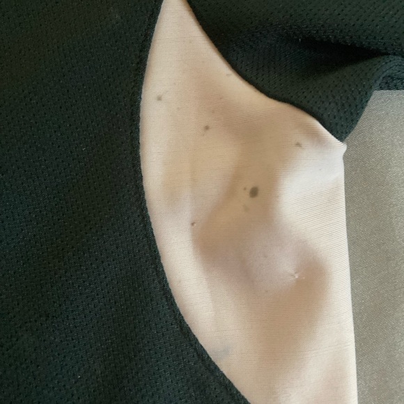 🎉5/$20 Boy’s UA Tee - Picture 14 of 16